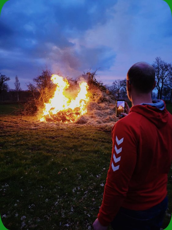 Osterfeuer 2024 in Sandelermöns
